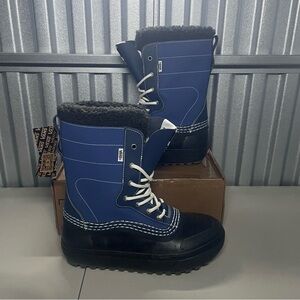 Vans Standard Snow MTE Winter Boots Size 9 Navy Blue Black